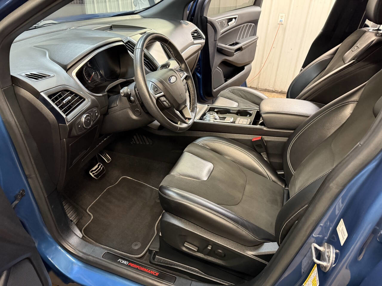 Used 2020 Ford Edge ST w/ Equipment Group 401A image 12