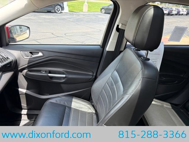 Used 2014 Ford Escape Titanium w/ Equipment Group 401A AWD/4WD image 24