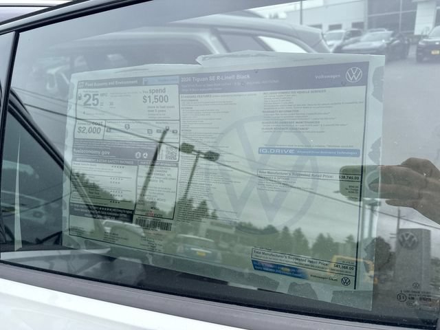 New 2026 Volkswagen Tiguan SE R-Line AWD/4WD image 24