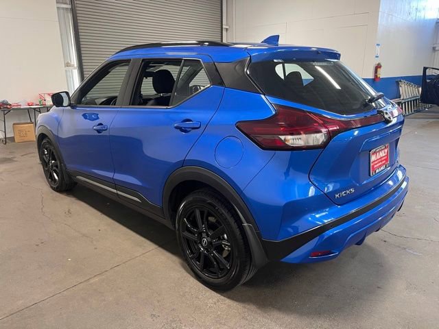 Used 2023 Nissan Kicks SR image 5
