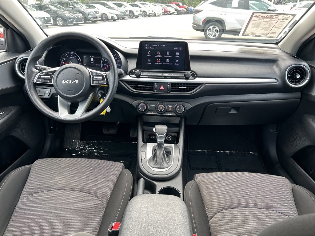 Used 2023 Kia Forte LXS image 11