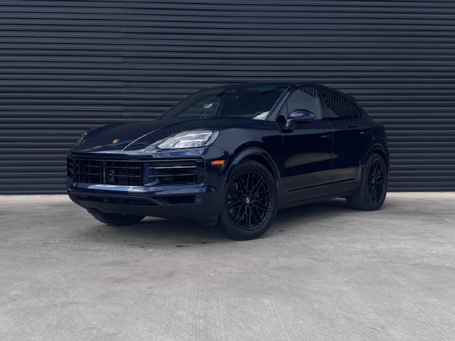 New 2026 Porsche Cayenne Coupe AWD/4WD image 1