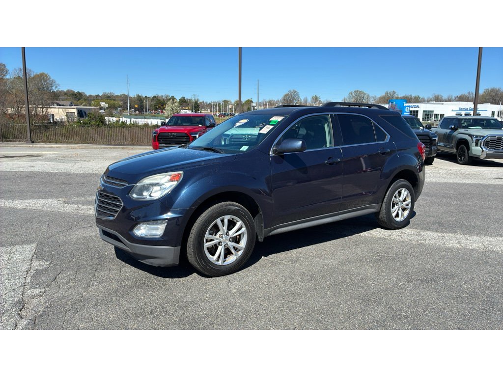 Used 2017 Chevrolet Equinox LT w/ Convenience Package image 3