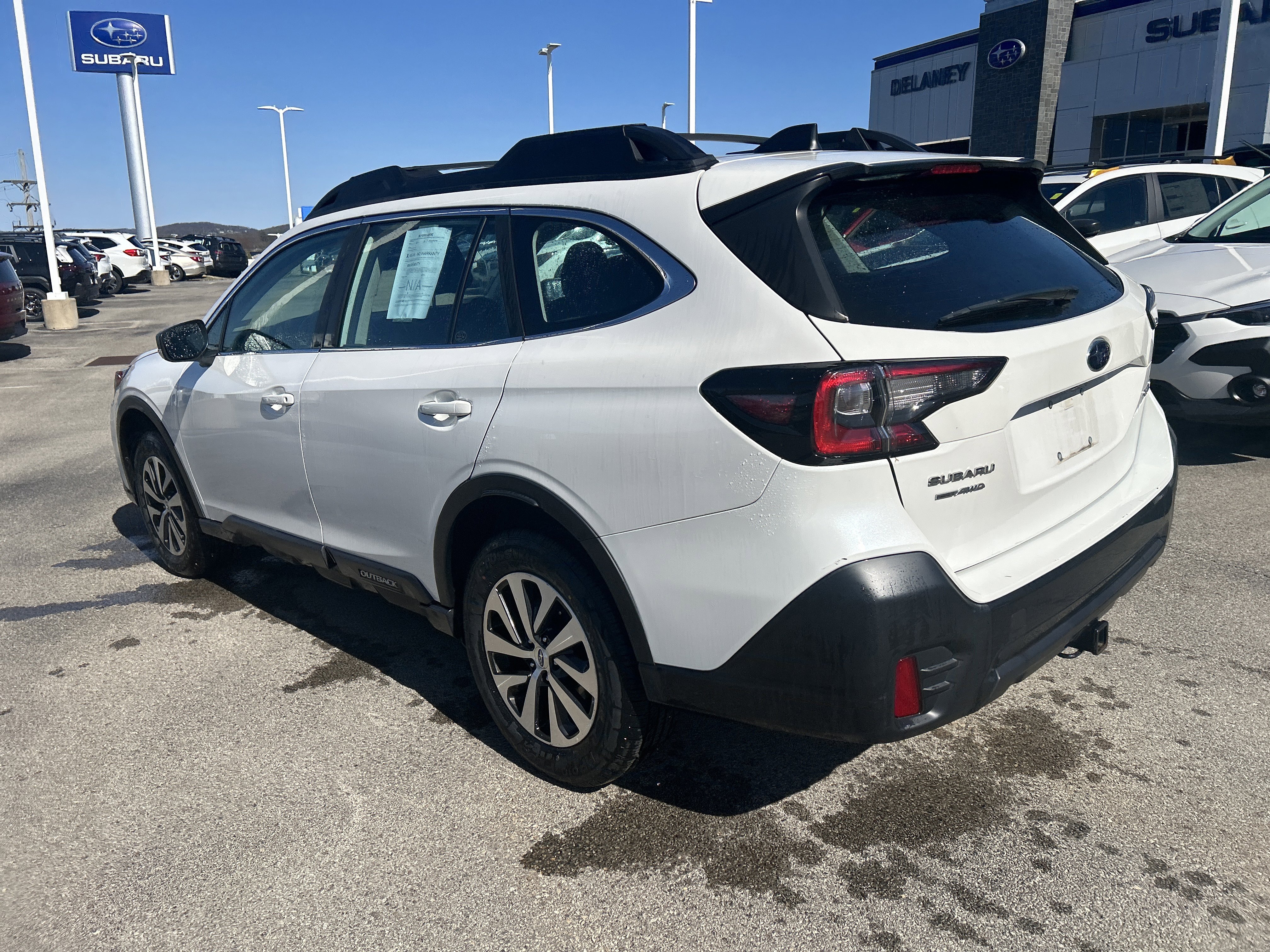 Used 2021 Subaru Outback 2.5i AWD/4WD image 13