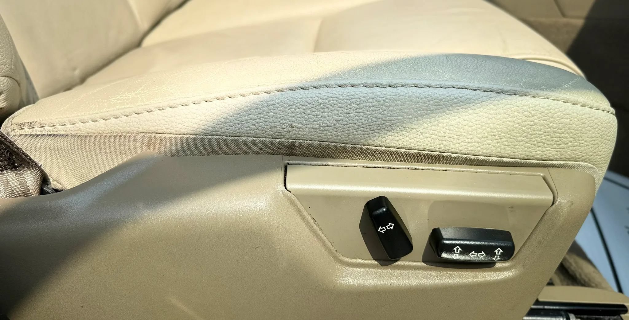 Used 2013 Volvo XC90 3.2 FWD image 37
