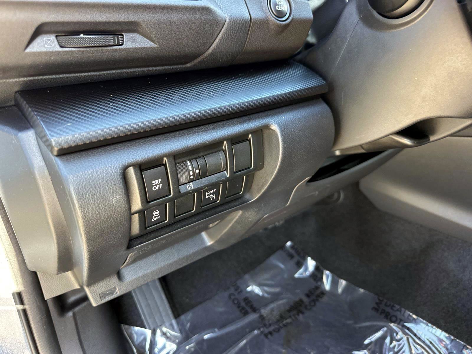 Used 2019 Subaru Crosstrek 2.0i Premium w/ Eyesight System image 18