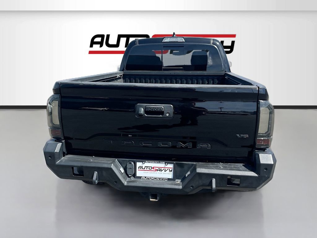 Used 2023 Toyota Tacoma TRD Off-Road w/ Black Out Package (TMS) AWD/4WD image 6