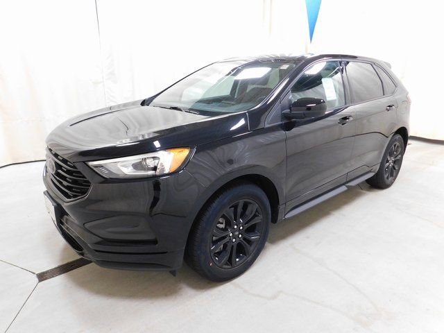 Used 2024 Ford Edge SE w/ Black Appearance Package image 15