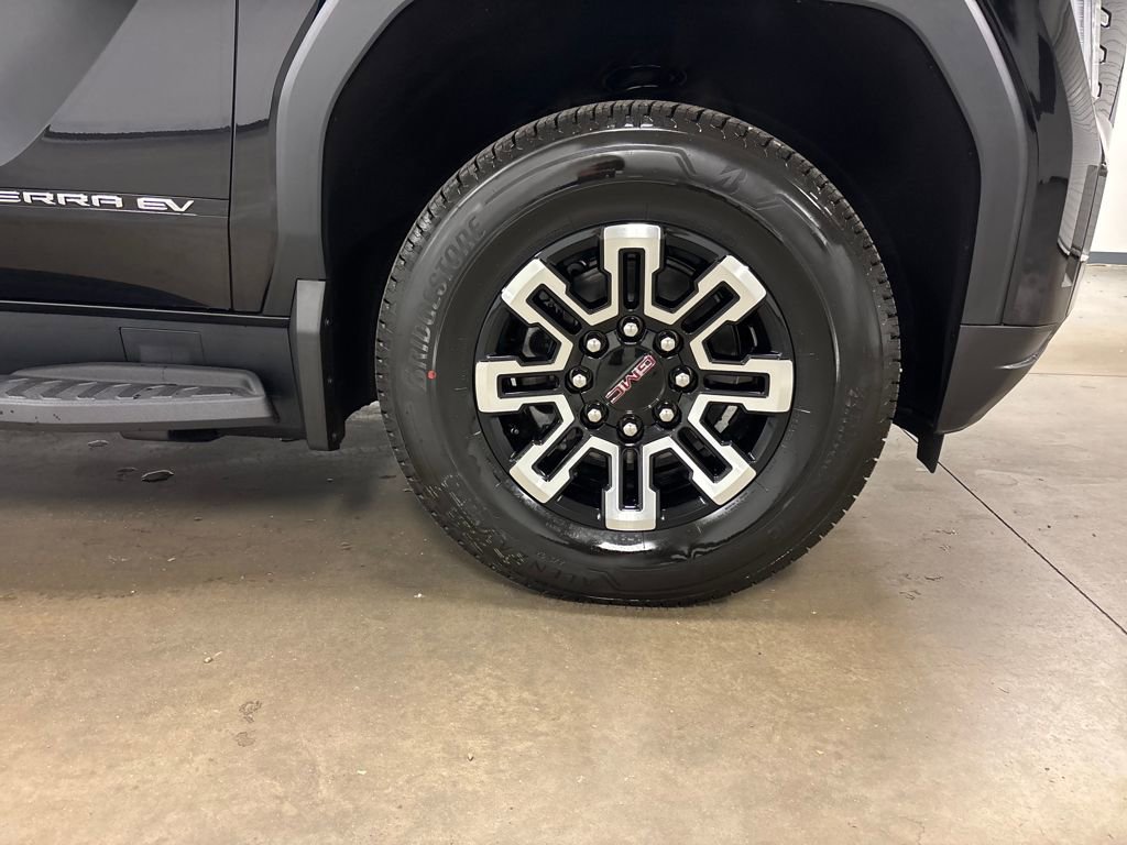 New 2026 GMC Sierra EV Elevation image 20