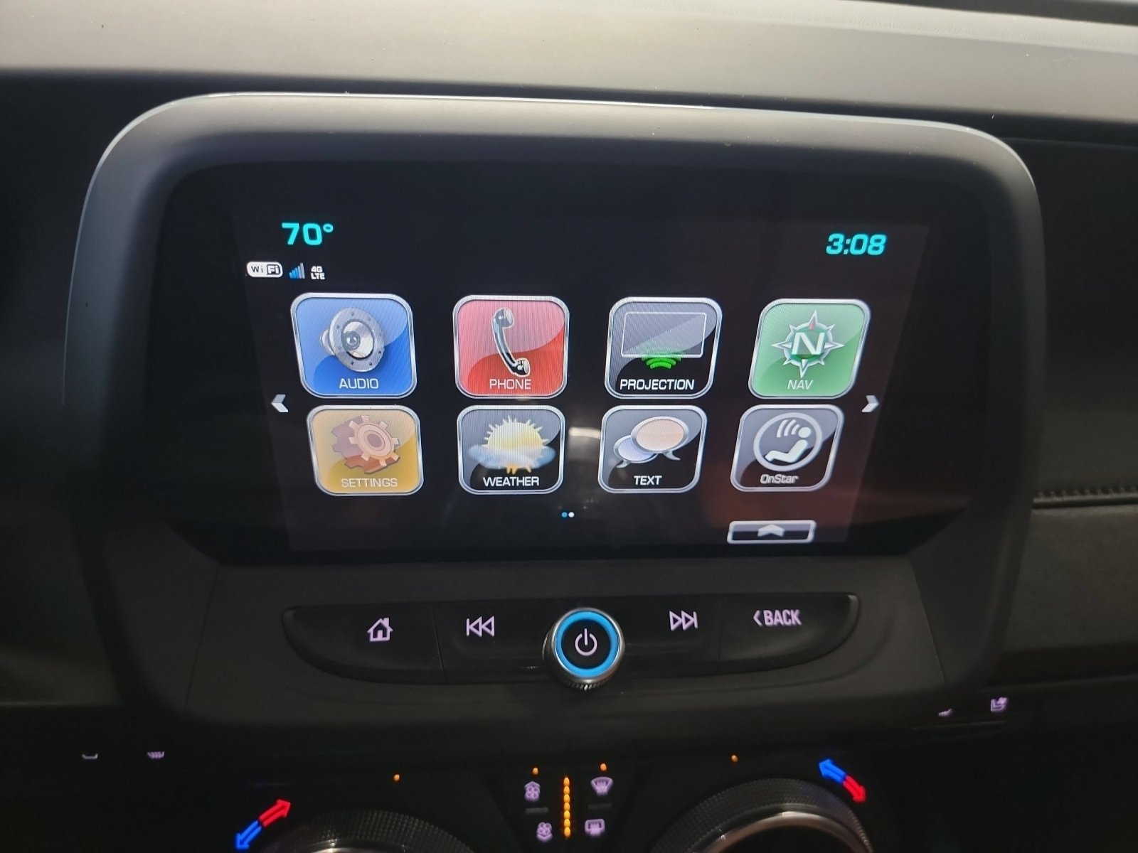 Used 2018 Chevrolet Camaro LT RWD image 22