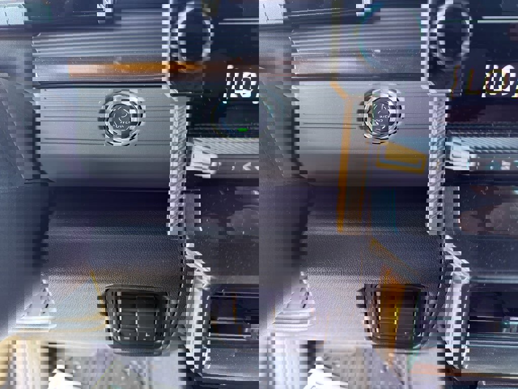 New 2025 GMC Hummer EV 2X image 21