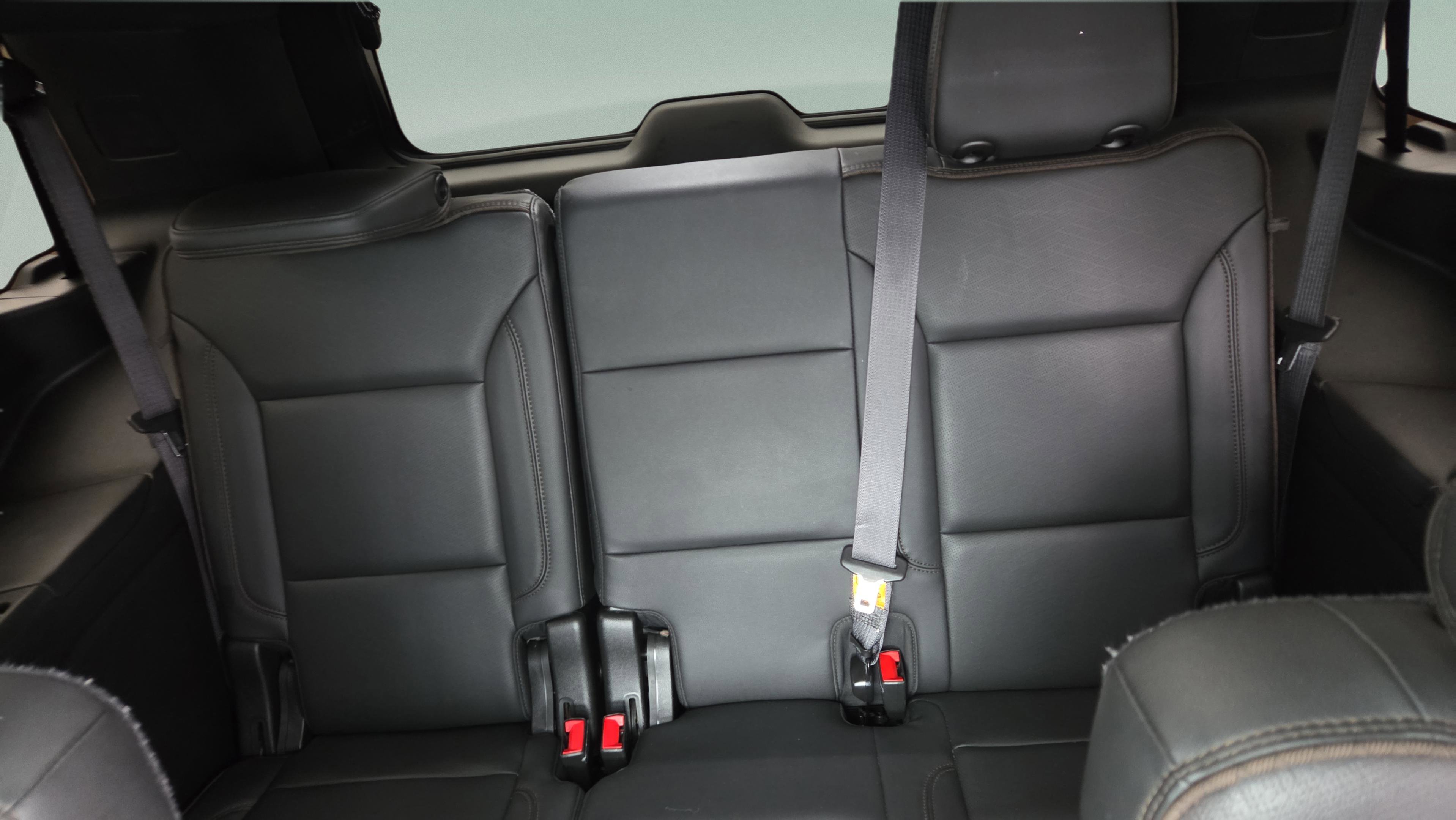 Used 2021 Chevrolet Tahoe High Country w/ Premium Package image 12