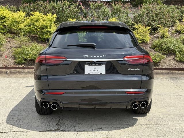 New 2025 Maserati Grecale GT image 4