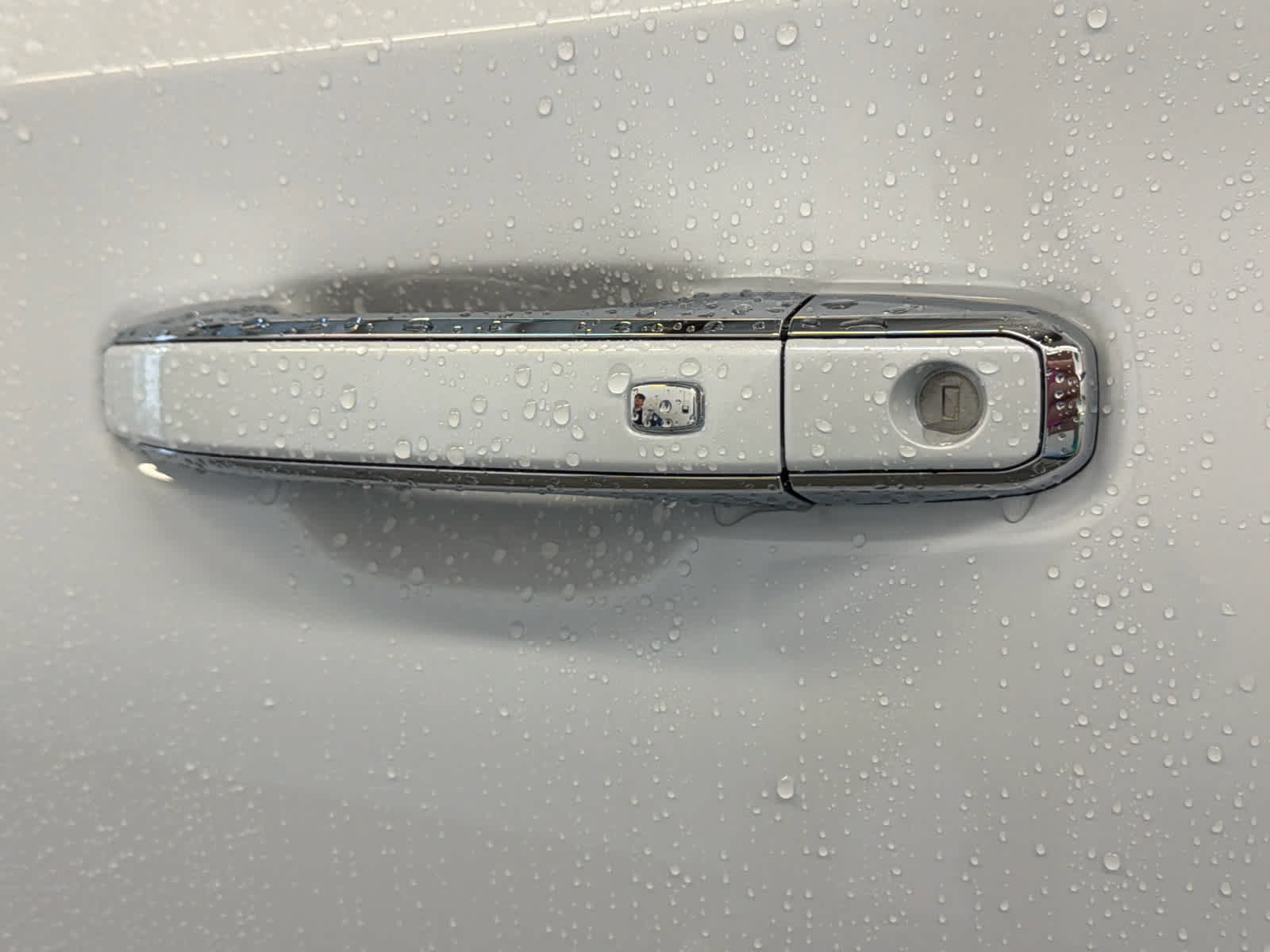 New 2026 GMC Yukon Denali Ultimate AWD/4WD image 13