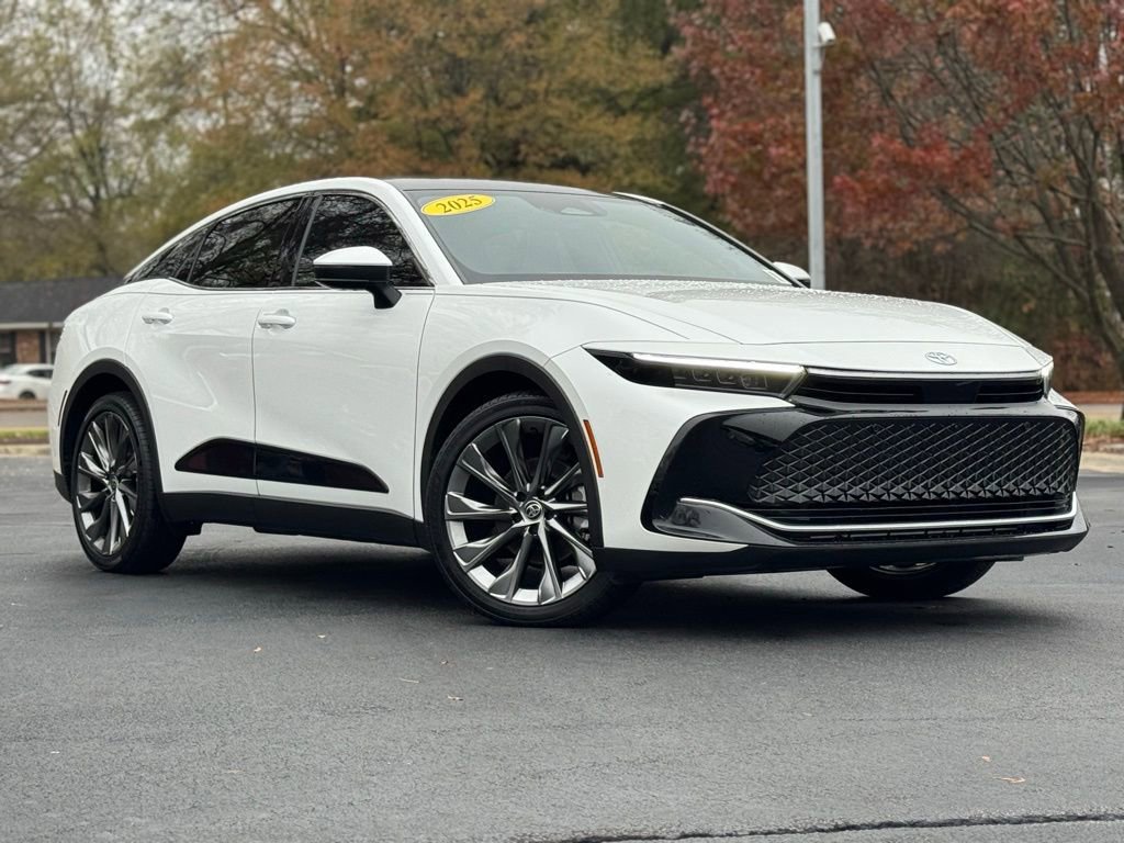 Certified 2025 Toyota Crown Limited image 2