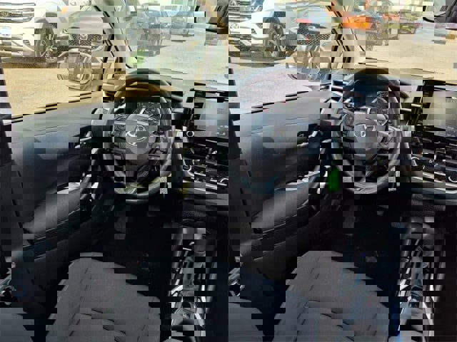 Used 2022 Toyota Corolla LE image 12