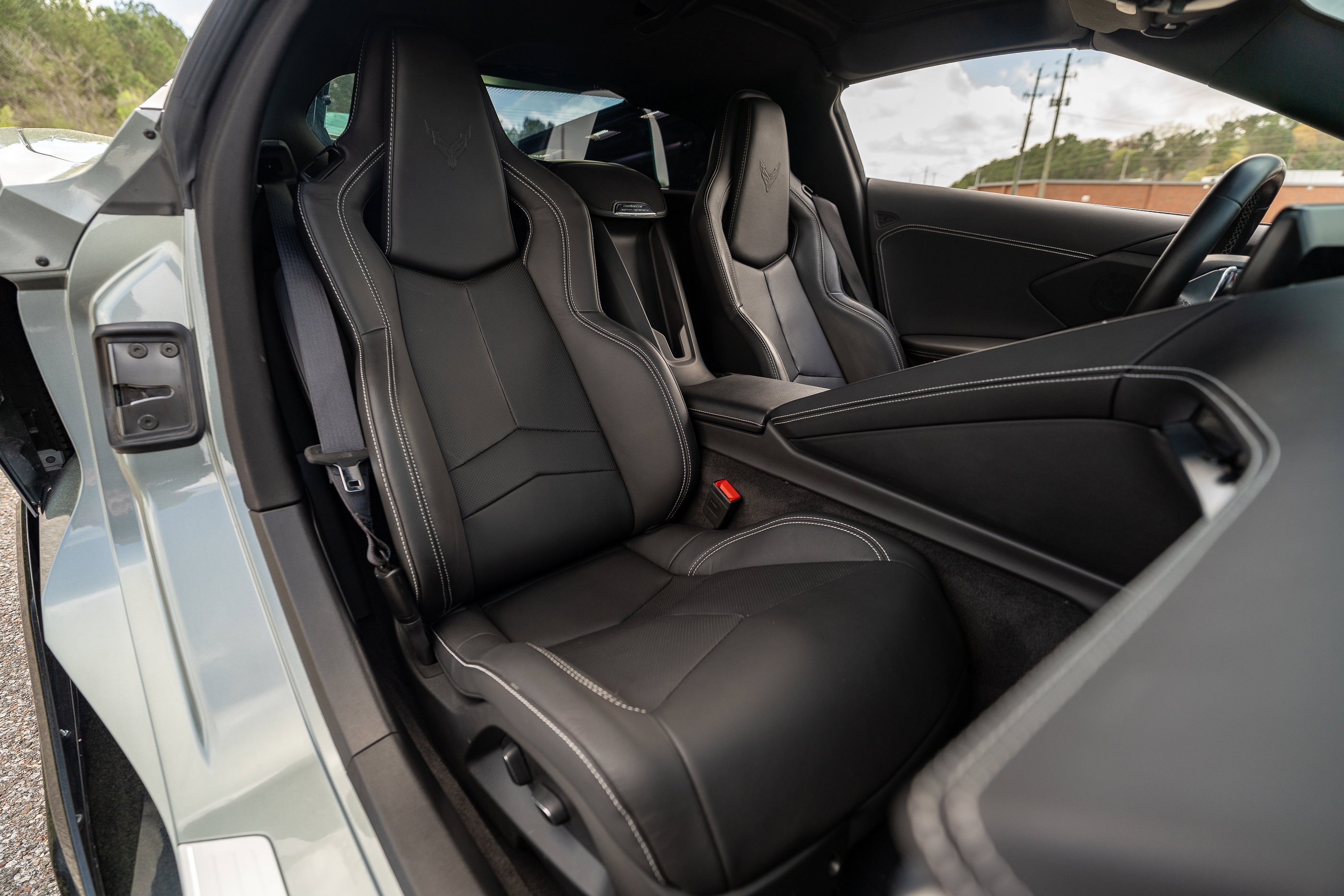 Used 2024 Chevrolet Corvette Stingray Coupe w/ 1LT RWD image 19