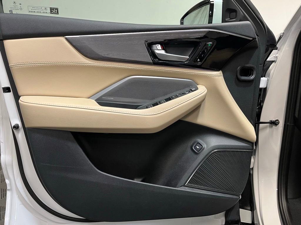 New 2026 Acura MDX w/ Advance Package image 13