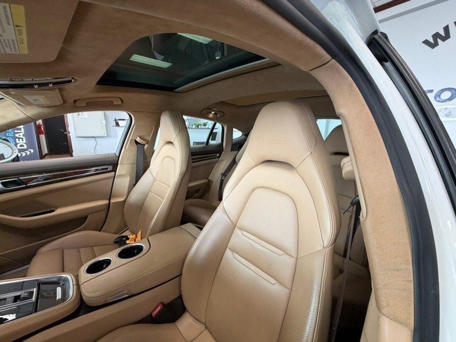 Used 2017 Porsche Panamera Turbo image 68