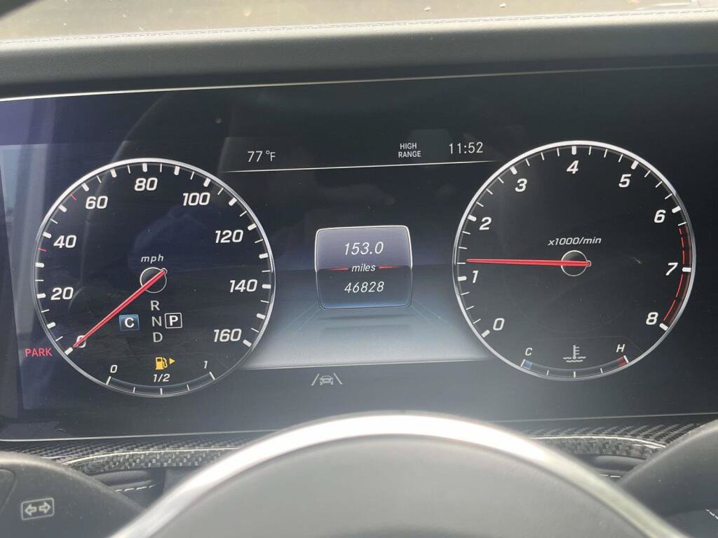 Used 2023 Mercedes-Benz G 550 image 3