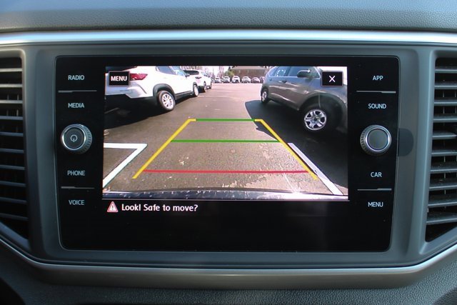 Used 2021 Volkswagen Atlas SE w/ Towing Package image 24