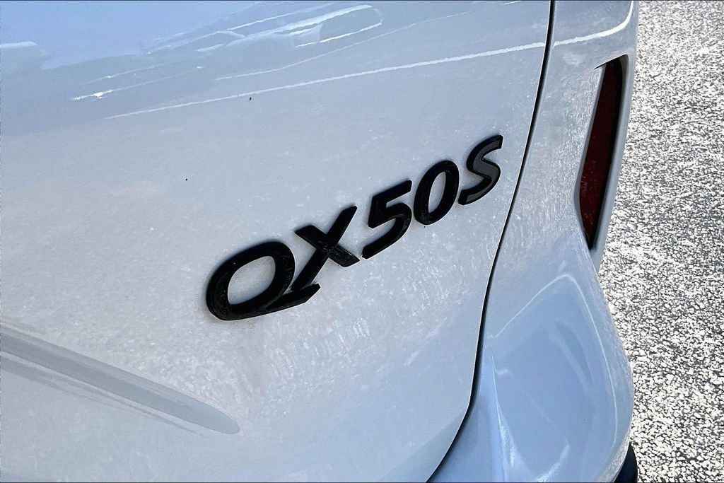 Used 2023 INFINITI QX50 Sport AWD/4WD image 42