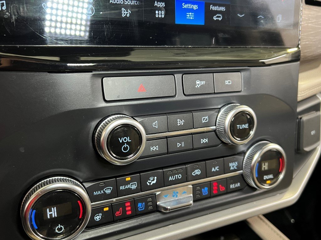 Used 2022 Ford Expedition Max Limited image 47