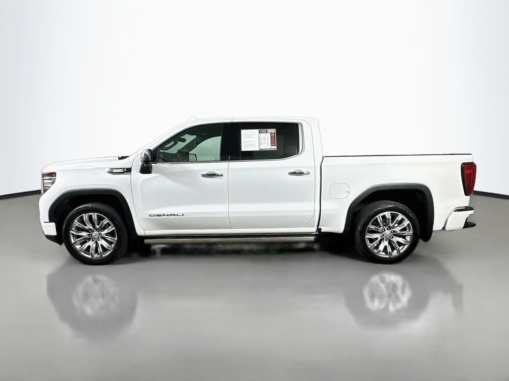 Used 2024 GMC Sierra 1500 Denali AWD/4WD image 5