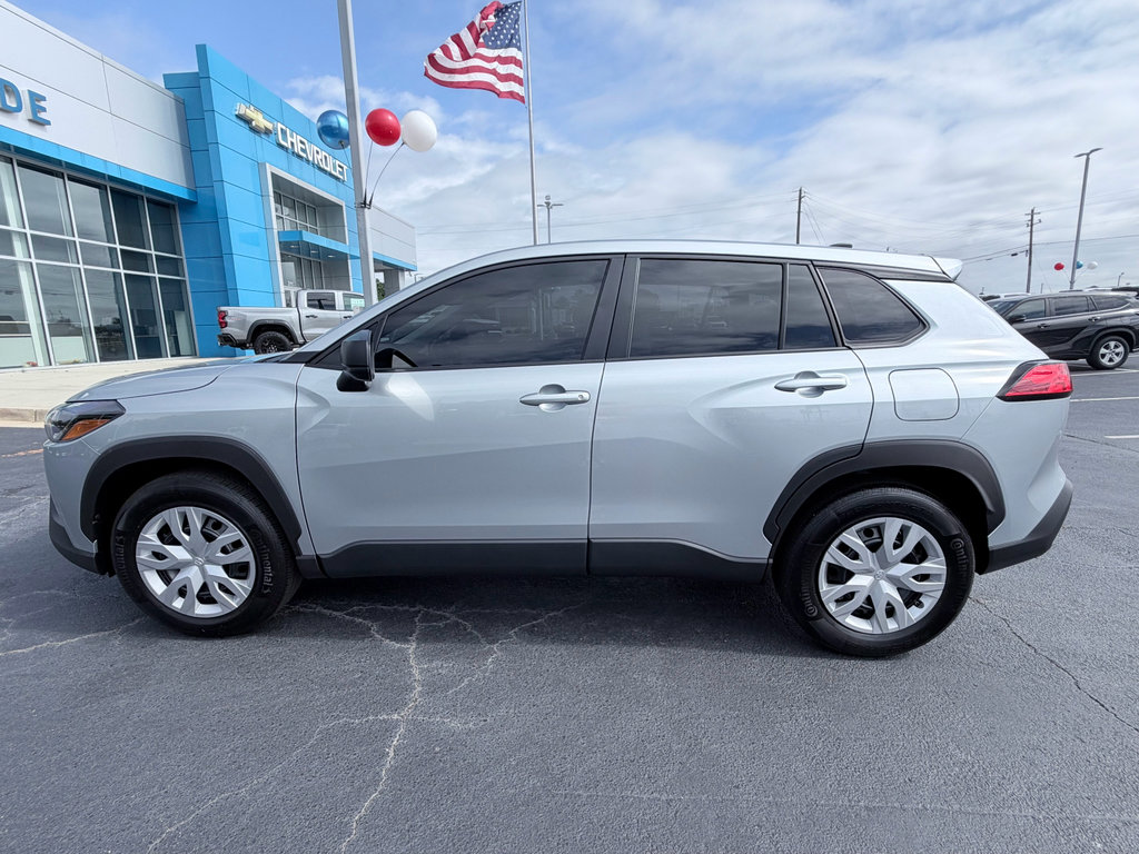 Used 2023 Toyota Corolla Cross L FWD image 5