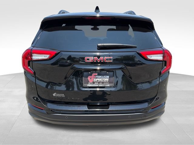 Used 2023 GMC Terrain SLE w/ Driver Convenience Package FWD image 6