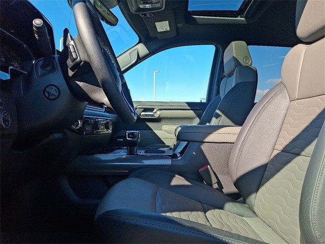 Certified 2025 Chevrolet Silverado 1500 ZR2 w/ Technology Package image 15