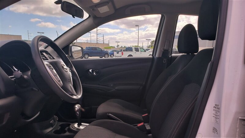 Used 2018 Nissan Versa SV FWD image 9