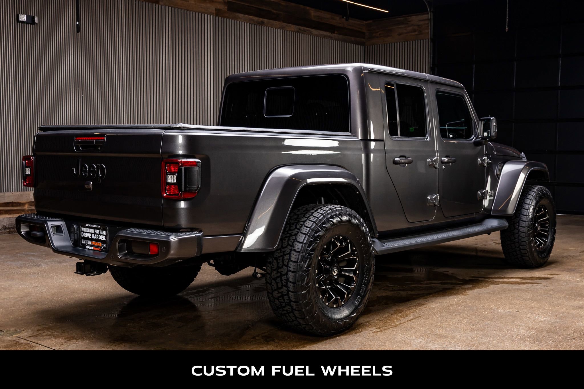 Used 2021 Jeep Gladiator Overland AWD/4WD image 9
