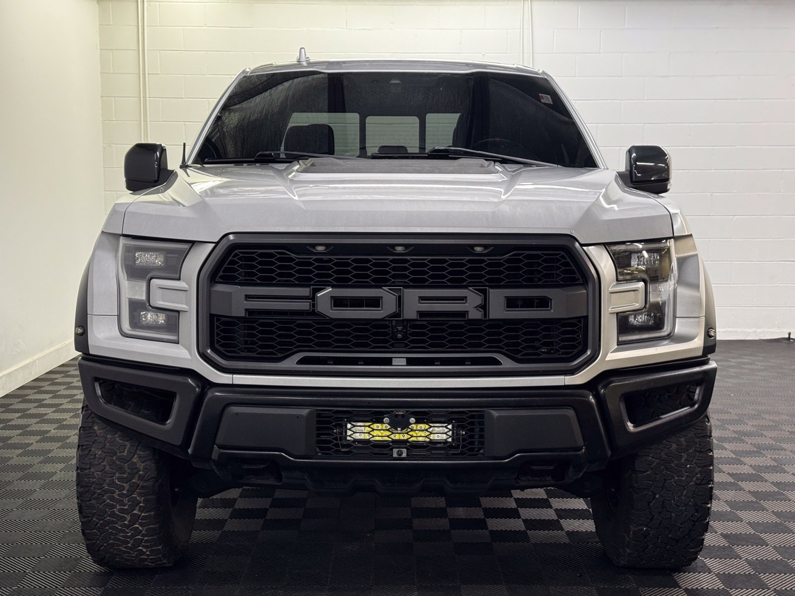 Used 2019 Ford F150 Raptor AWD/4WD image 5