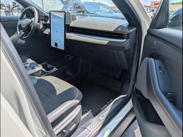 Used 2023 Ford Mustang Mach-E GT image 21