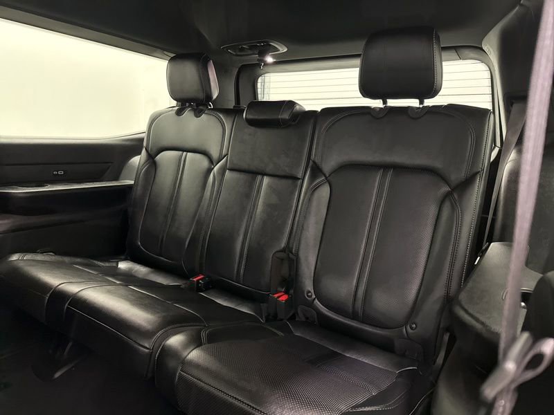 Used 2024 Jeep Wagoneer Series II image 21