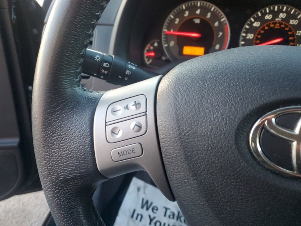 Used 2010 Toyota Corolla S image 17