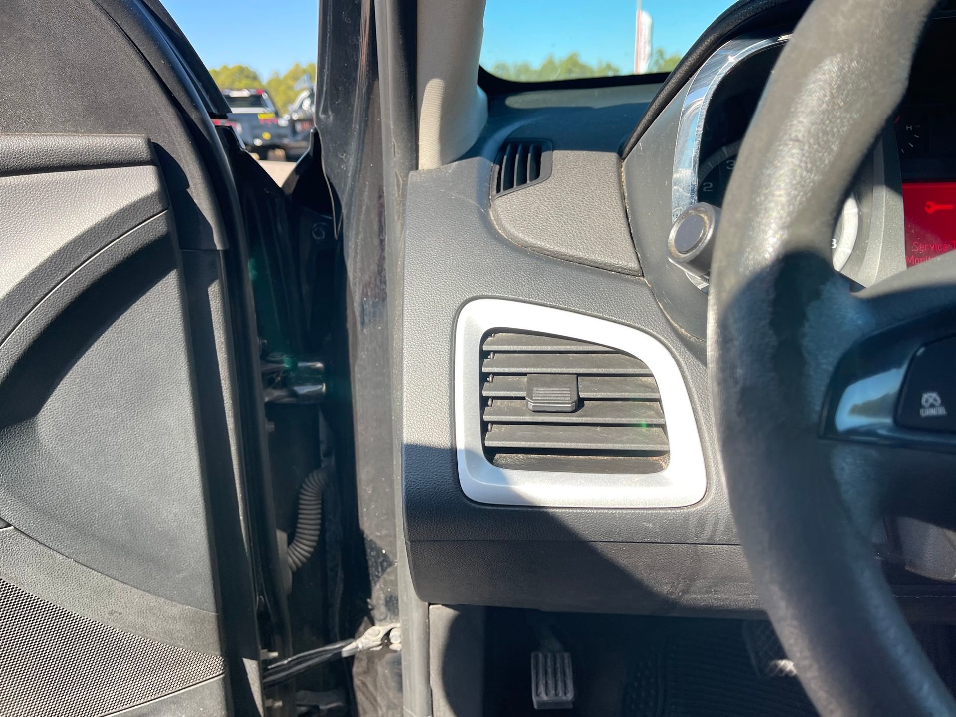 Used 2015 GMC Terrain SLE w/ LPO, Protection Package image 15