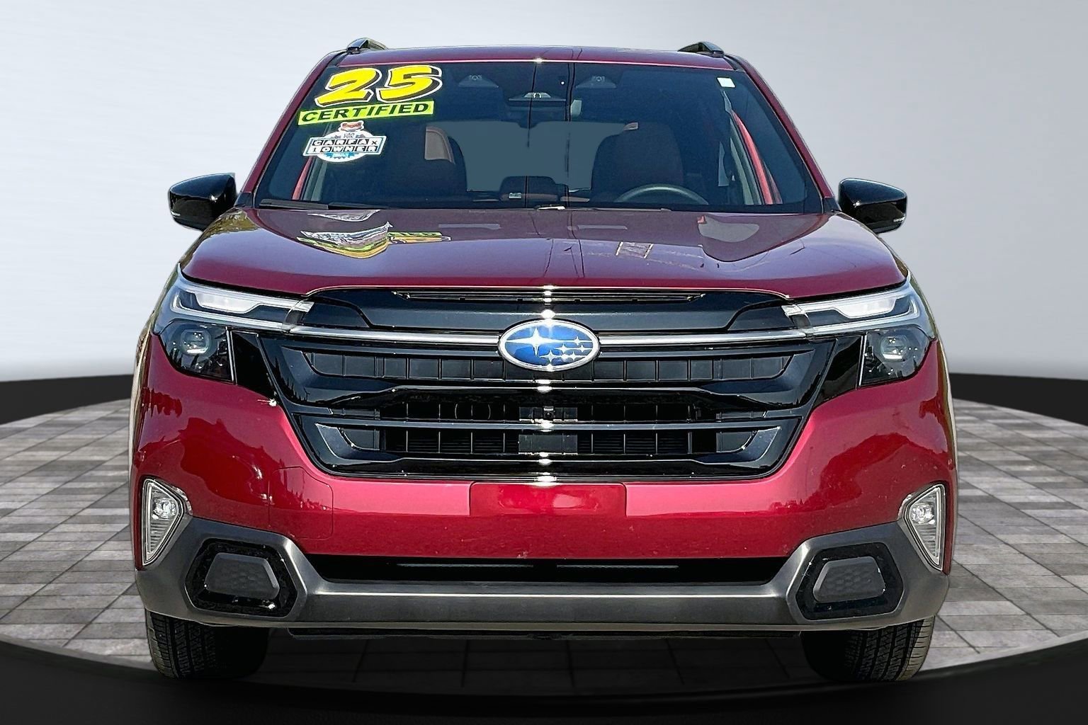 Certified 2025 Subaru Forester Touring AWD/4WD image 3
