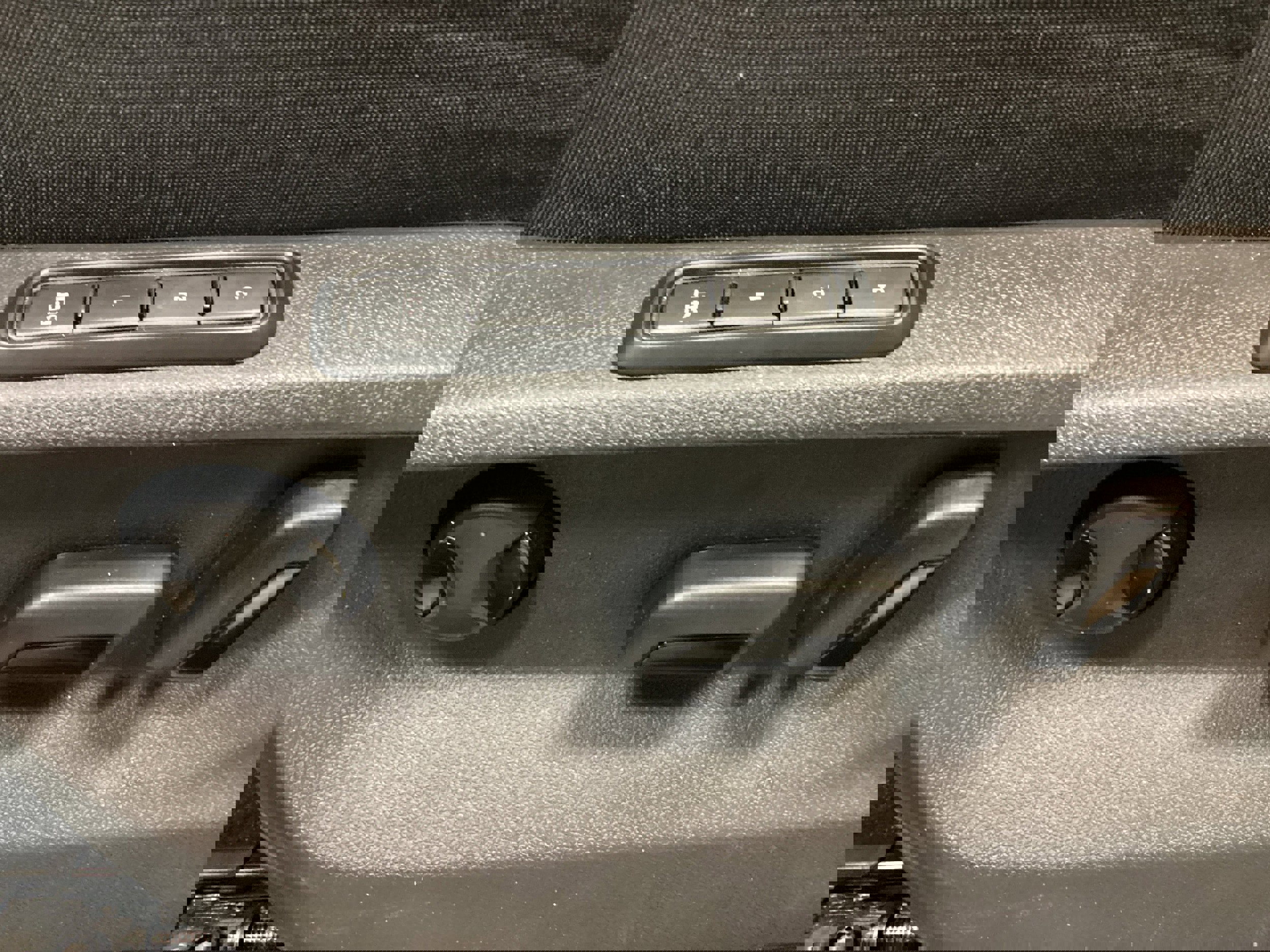 Used 2024 Volkswagen Atlas SEL image 14