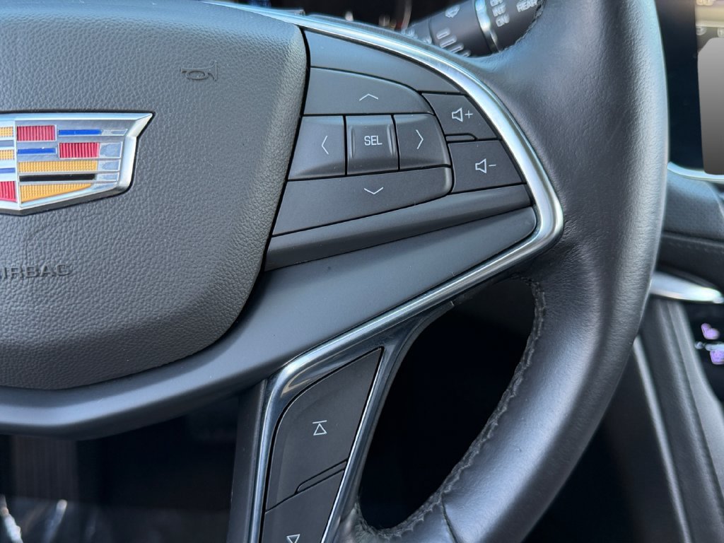 Used 2018 Cadillac XT5 Premium Luxury AWD/4WD image 17