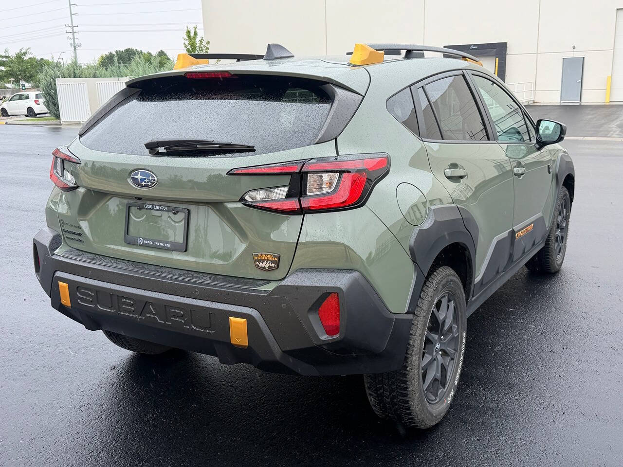 Used 2024 Subaru Crosstrek 2.5i Wilderness w/ Crosstrek Mirror Package AWD/4WD image 15