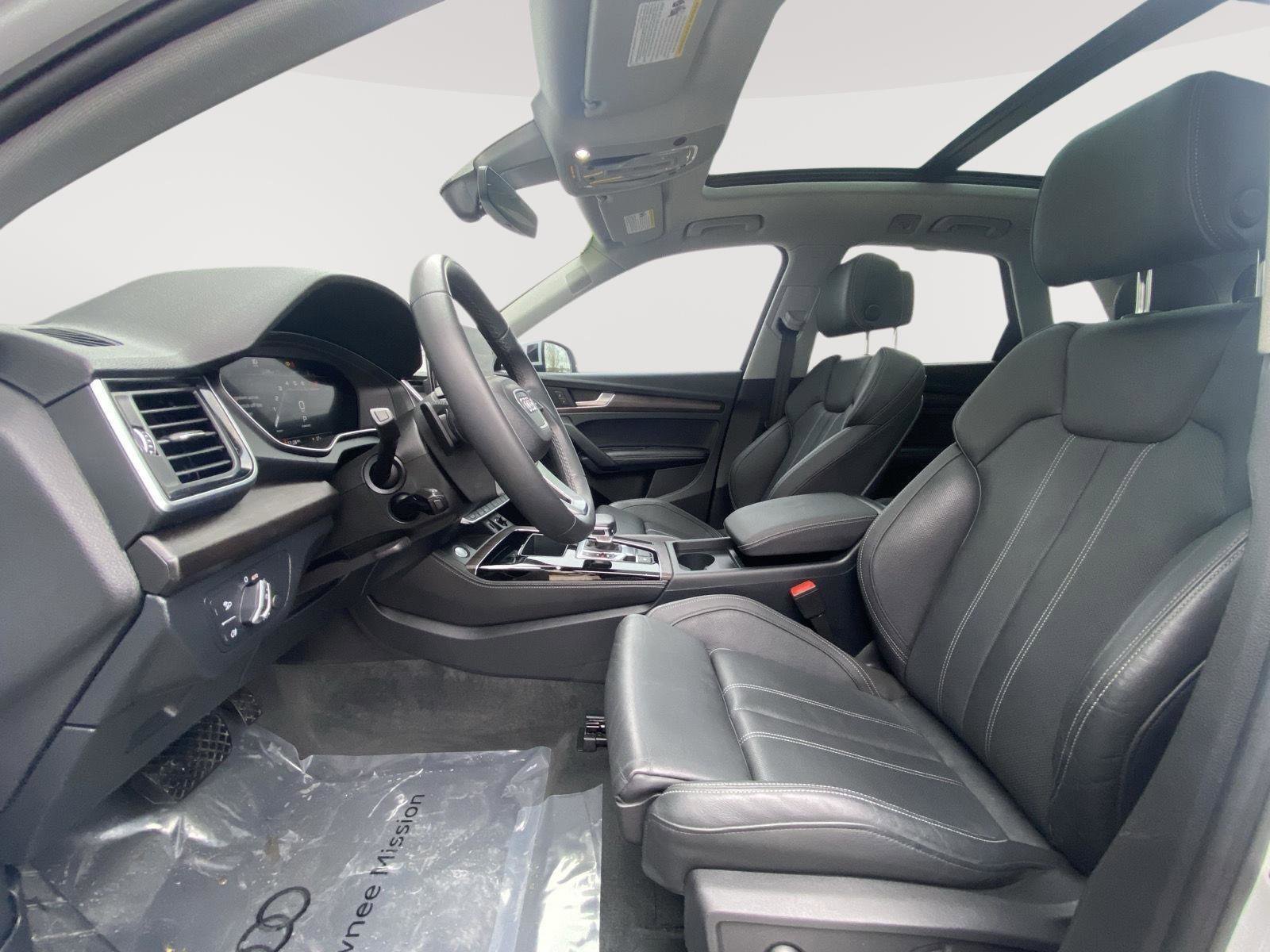 Used 2023 Audi Q5 2.0T Premium Plus w/ Premium Plus Package image 9