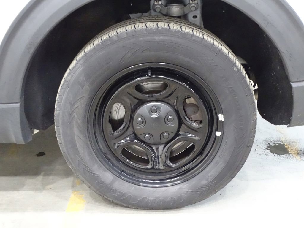 Used 2023 Ford Explorer 4WD Police Interceptor w/ Ultimate Wiring Package image 35