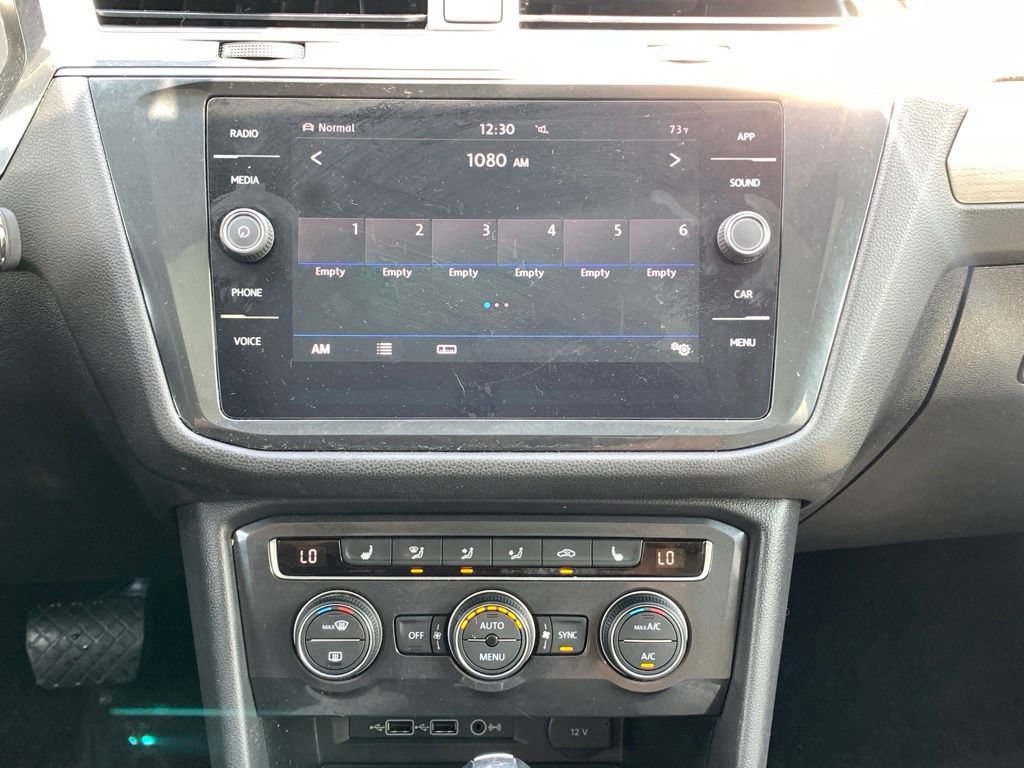 Used 2019 Volkswagen Tiguan SE w/ Panoramic Sunroof Package AWD/4WD image 19