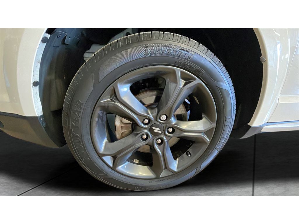 Used 2018 Dodge Journey Crossroad w/ Nav & Sun Group AWD/4WD image 22