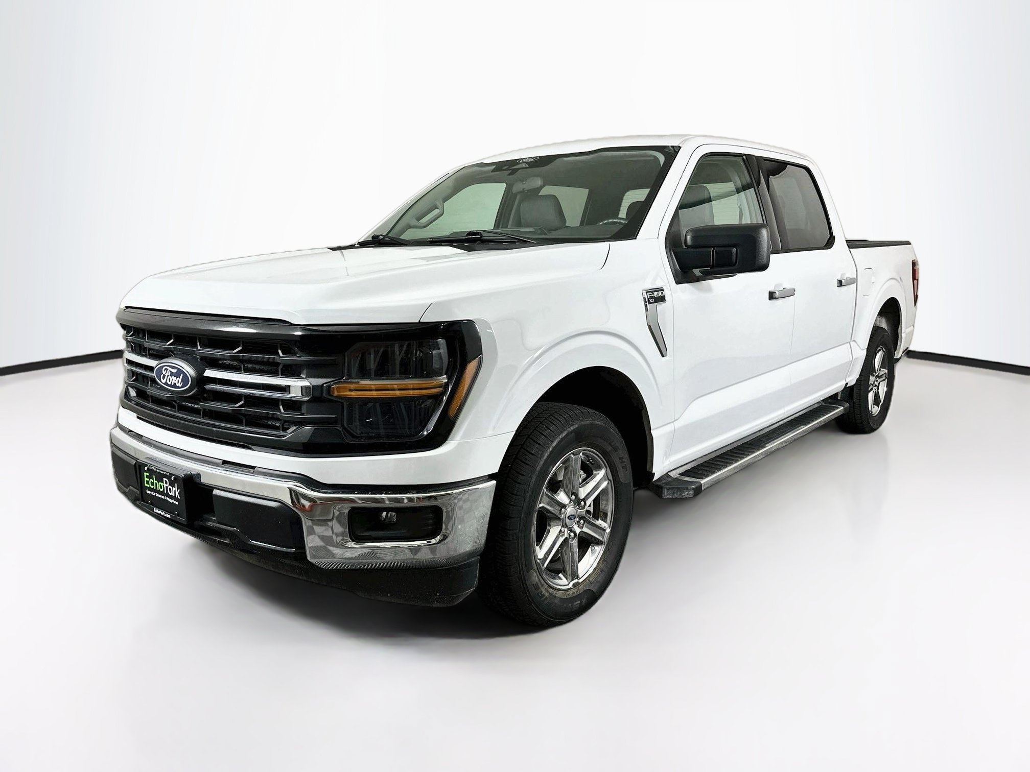 Used 2025 Ford F150 XLT w/ Equipment Group 301A Standard RWD image 3