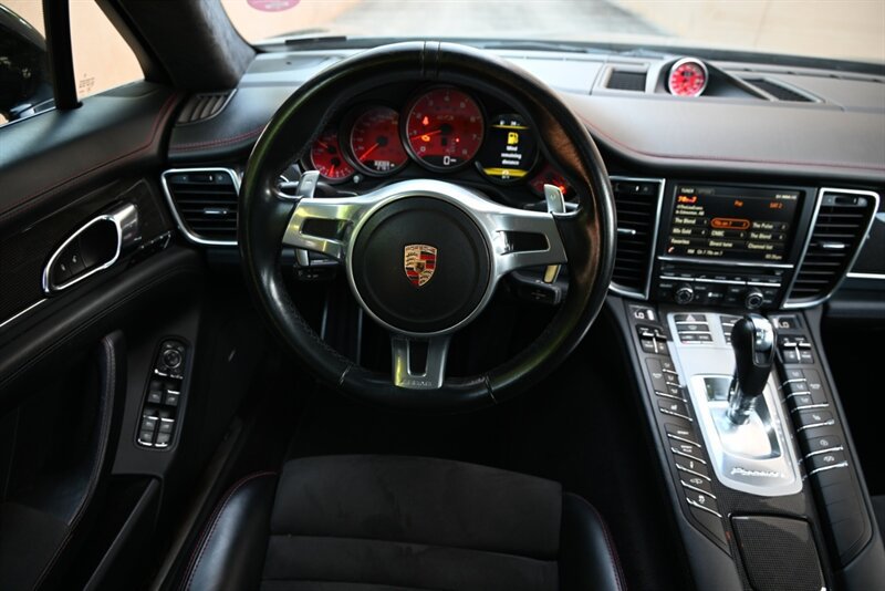 Used 2015 Porsche Panamera GTS AWD/4WD image 35