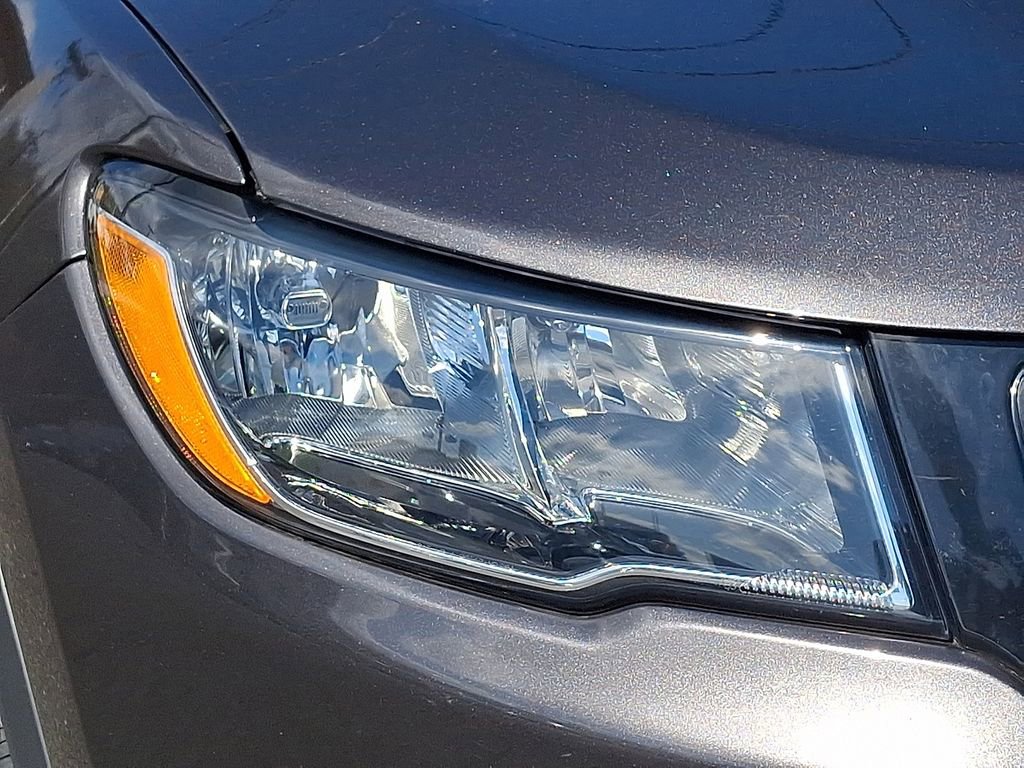 Used 2020 Jeep Compass Latitude w/ Popular Equipment Group image 10