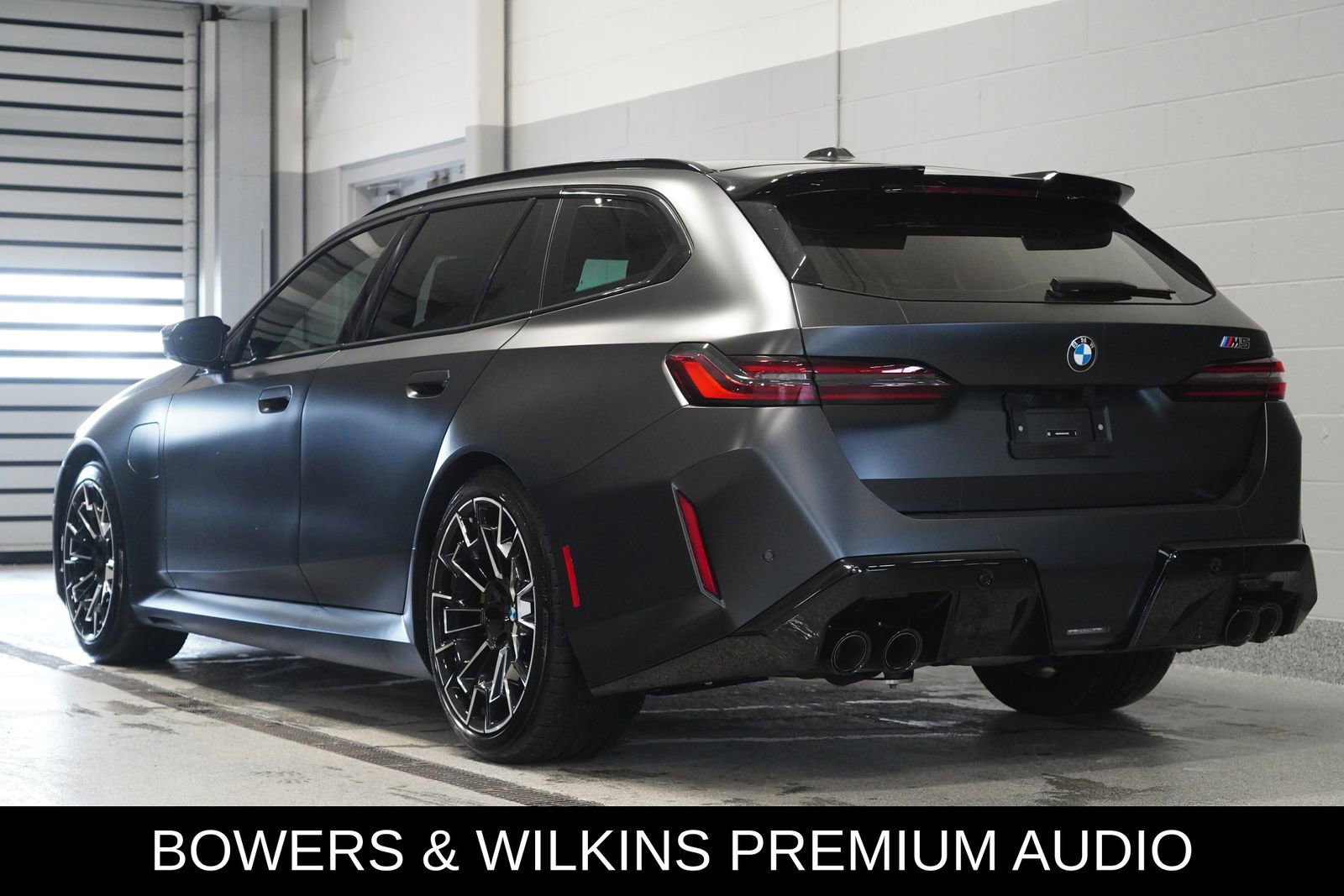 Used 2025 BMW M5 Touring w/ M Driver's Package image 4